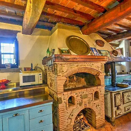 Villa Piosina Sleeps 27 Pool Air Con Wifi *