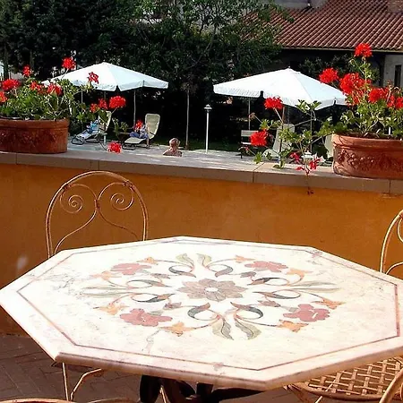 Piosina Sleeps 27 Pool Air Con Wifi